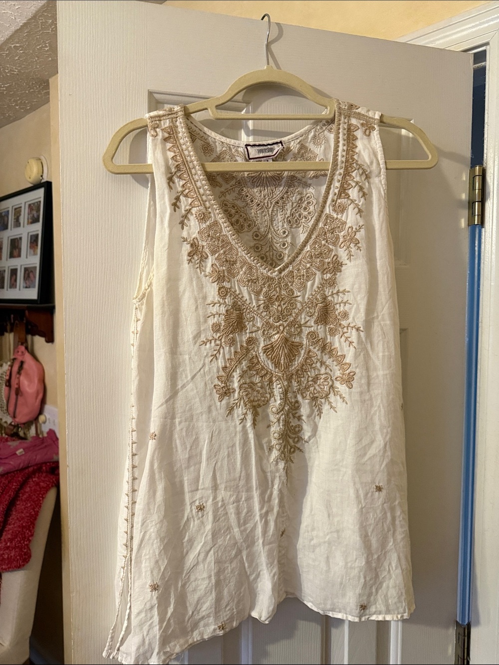Johnny Was Cream Sleeveless V-Neck Tank with Gold Embroidery